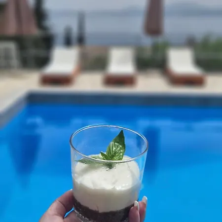 Hotel Odeon Barbati